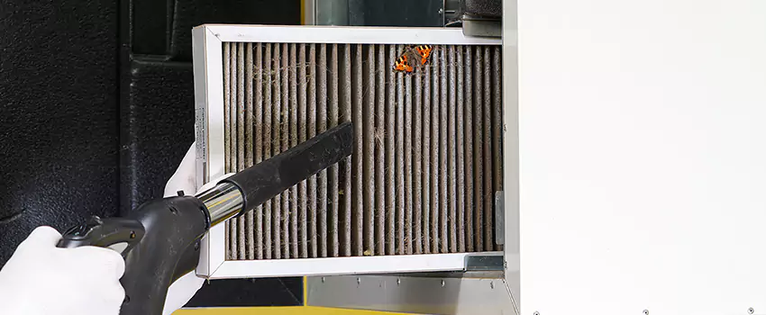 Clogged Air Duct Cleaning Process in Manitowoc, WI